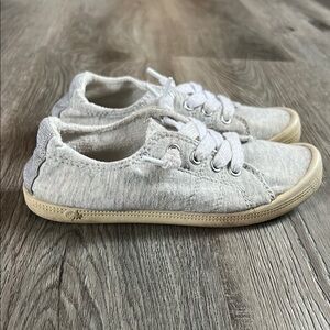 Jellypop Kids Casual Gray Shoes - Size 1